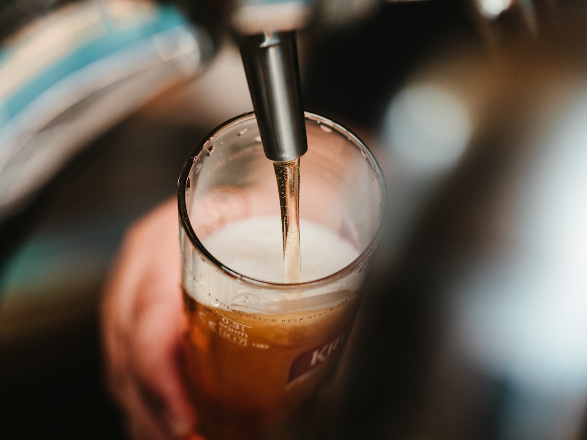 Brews on 82 — craft beer pouring from tap